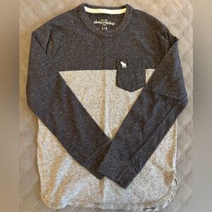 Abercrombie Kids Gray Long Sleeve Shirt, Size 7/8